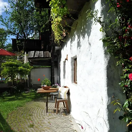 Zinnhaeusel Nyaraló